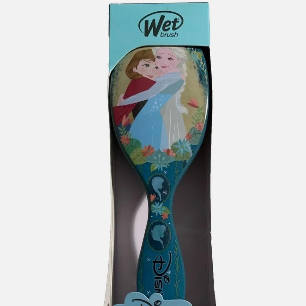 NIB Wet Brush Original Detangler Disney Frozen 2 - Anna & Elsa